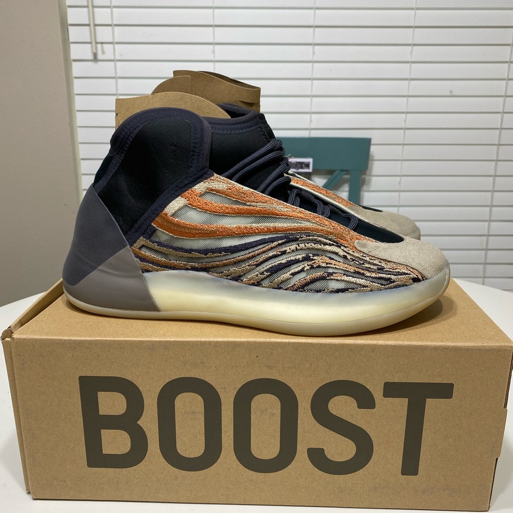 Yeezy Adidas QNTM Flash Orange Size 12.5